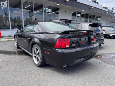2004 Ford Mustang Mach 1 Premium