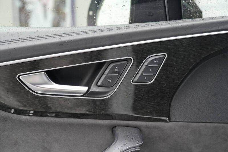 2020 Audi SQ7 4.0T quattro Prestige