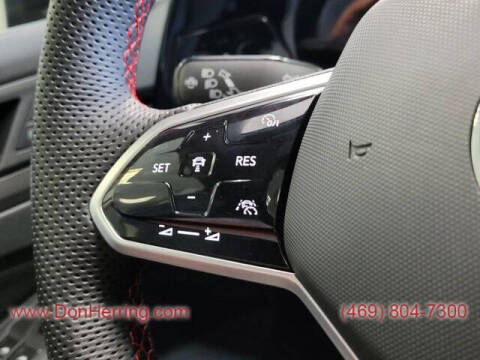 2024 Volkswagen Golf GTI 380 SE