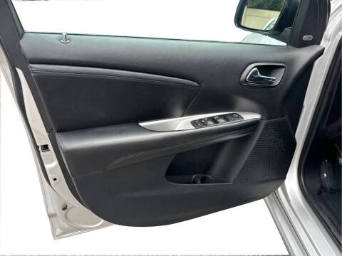 2011 Dodge Journey Crew