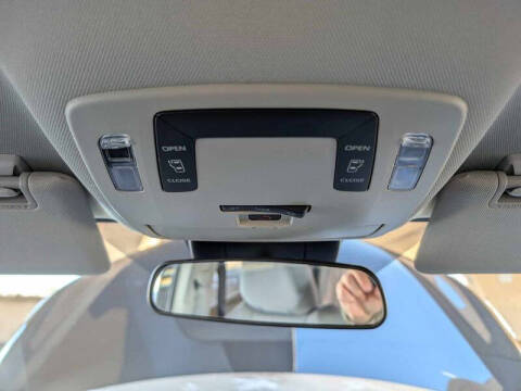 2025 Toyota Sienna LE 8-Passenger