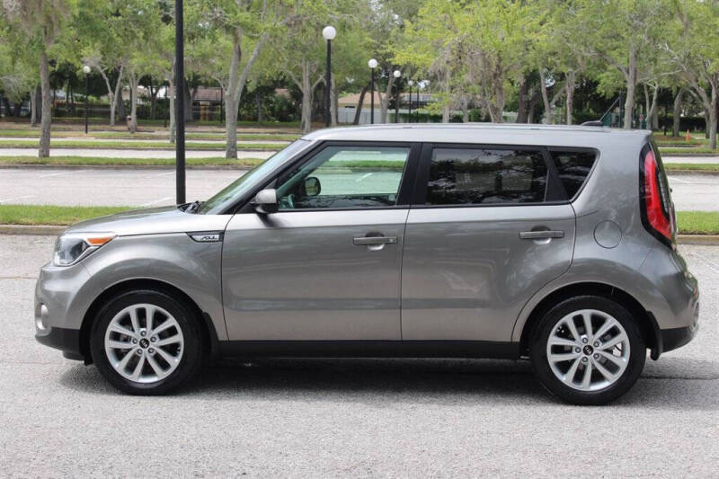 2017 Kia Soul +