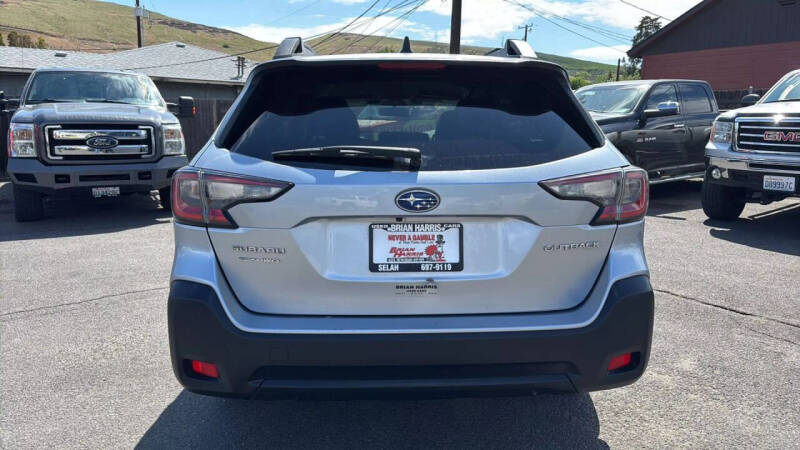 2023 Subaru Outback Premium