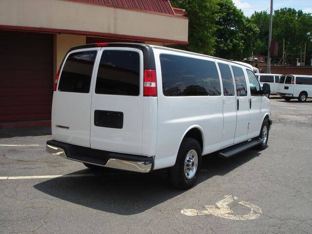 2017 Chevrolet Express LT 3500