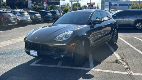 2016 Porsche Macan S