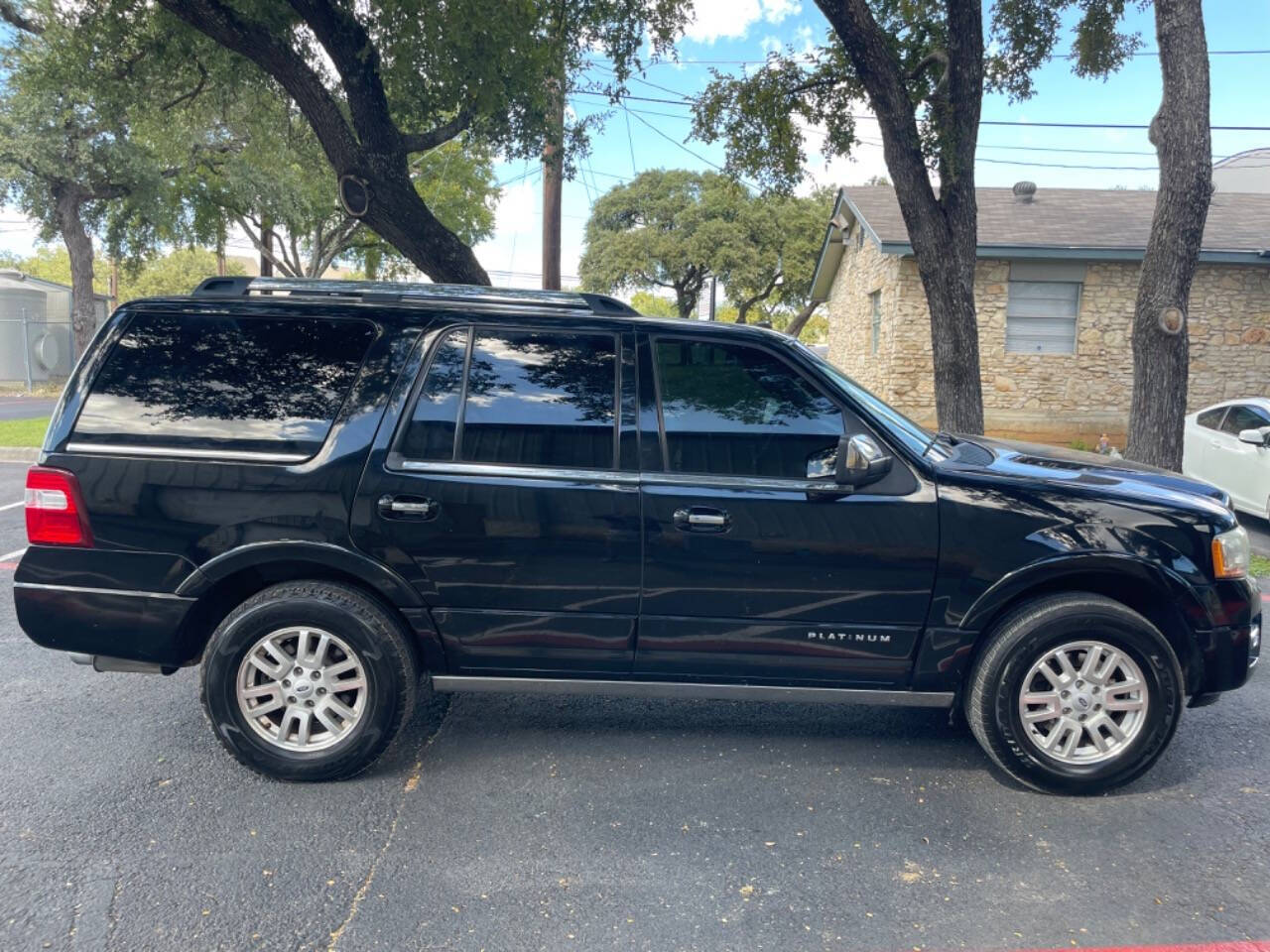 2016 Ford Expedition for sale at AUSTIN PREMIER AUTO in Austin, TX