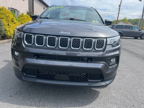 2023 Jeep Compass Latitude Lux