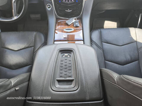 2017 Cadillac Escalade Luxury