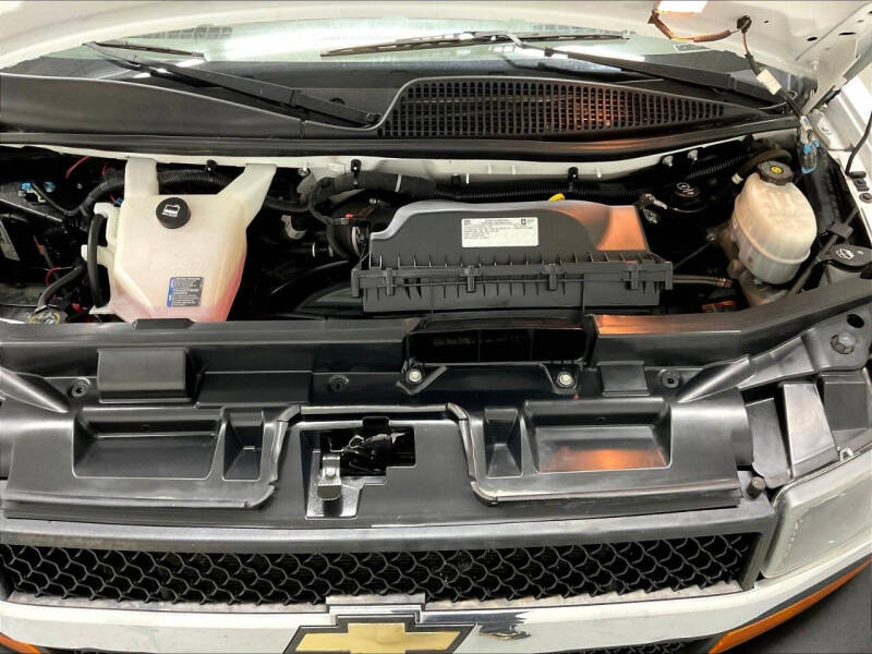 2020 Chevrolet Express LT 2500