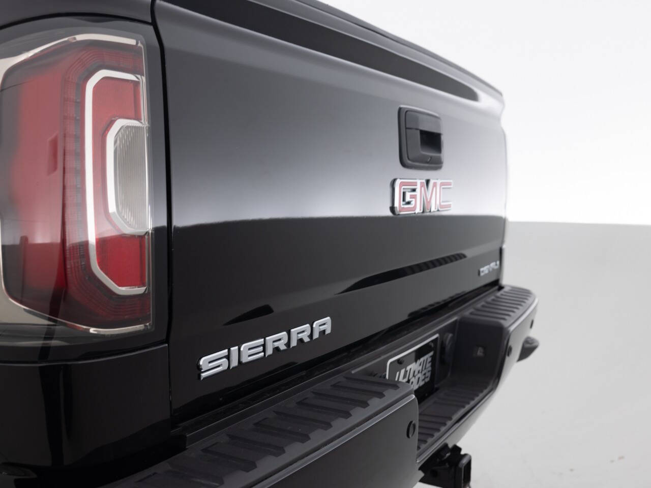 Used Car 2017 Gmc Sierra 1500  Denali 4x4 4dr Crew Cab 5.8 Ft. Sb For Sale Under $35,000 In Coal City, Illinois