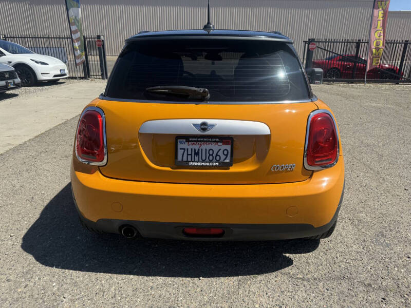 2015 MINI Hardtop 2 Door Cooper