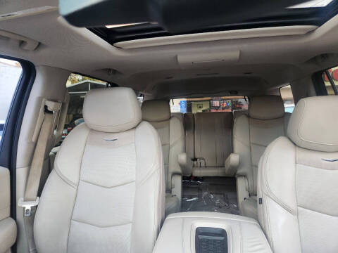 2015 Cadillac Escalade Luxury