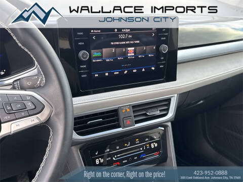 2025 Volkswagen Taos SE 4Motion