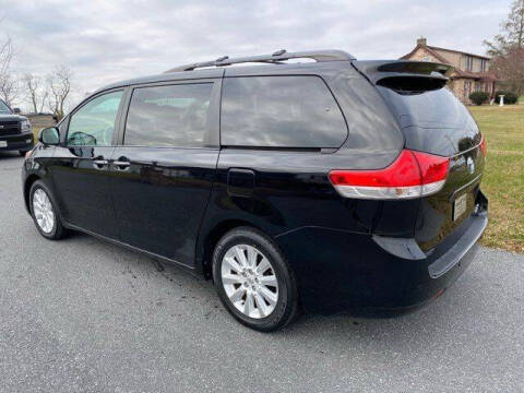 2014 Toyota Sienna XLE 7-Passenger