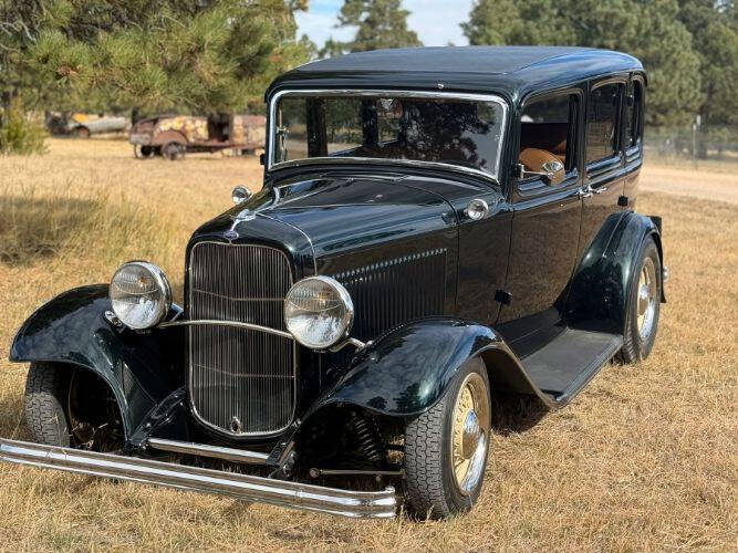 1932 Ford Model 18
