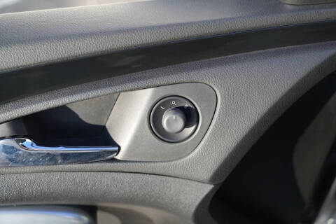 2013 Buick Regal Premium 1