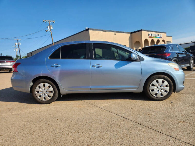 2010 Toyota Yaris