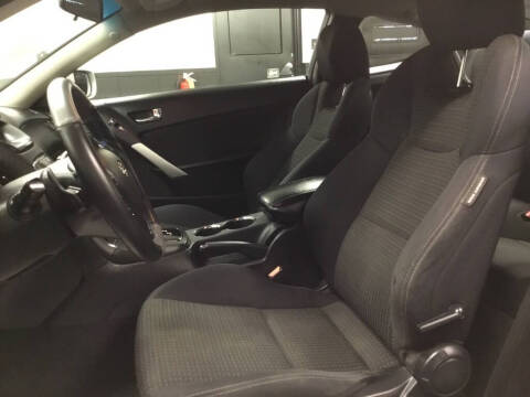 2012 Hyundai Genesis Coupe 2.0T