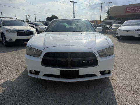 2014 Dodge Charger SXT