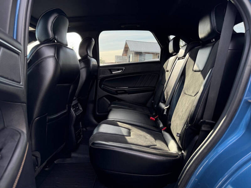 2019 Ford Edge ST