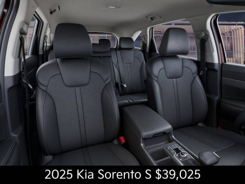 2025 Kia Sorento S