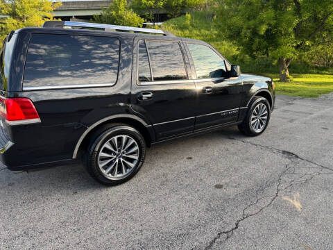 2017 Lincoln Navigator Select
