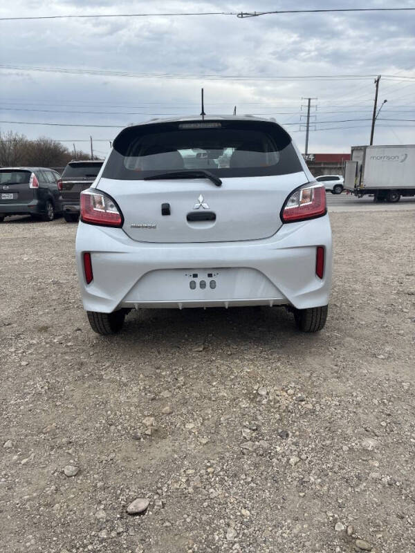2024 Mitsubishi Mirage ES