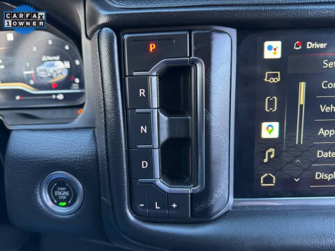 2022 GMC Yukon XL Denali