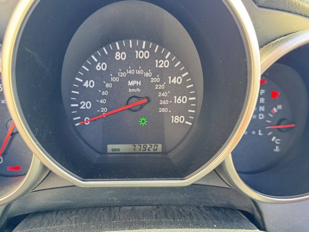 2004 Lexus SC 430 11