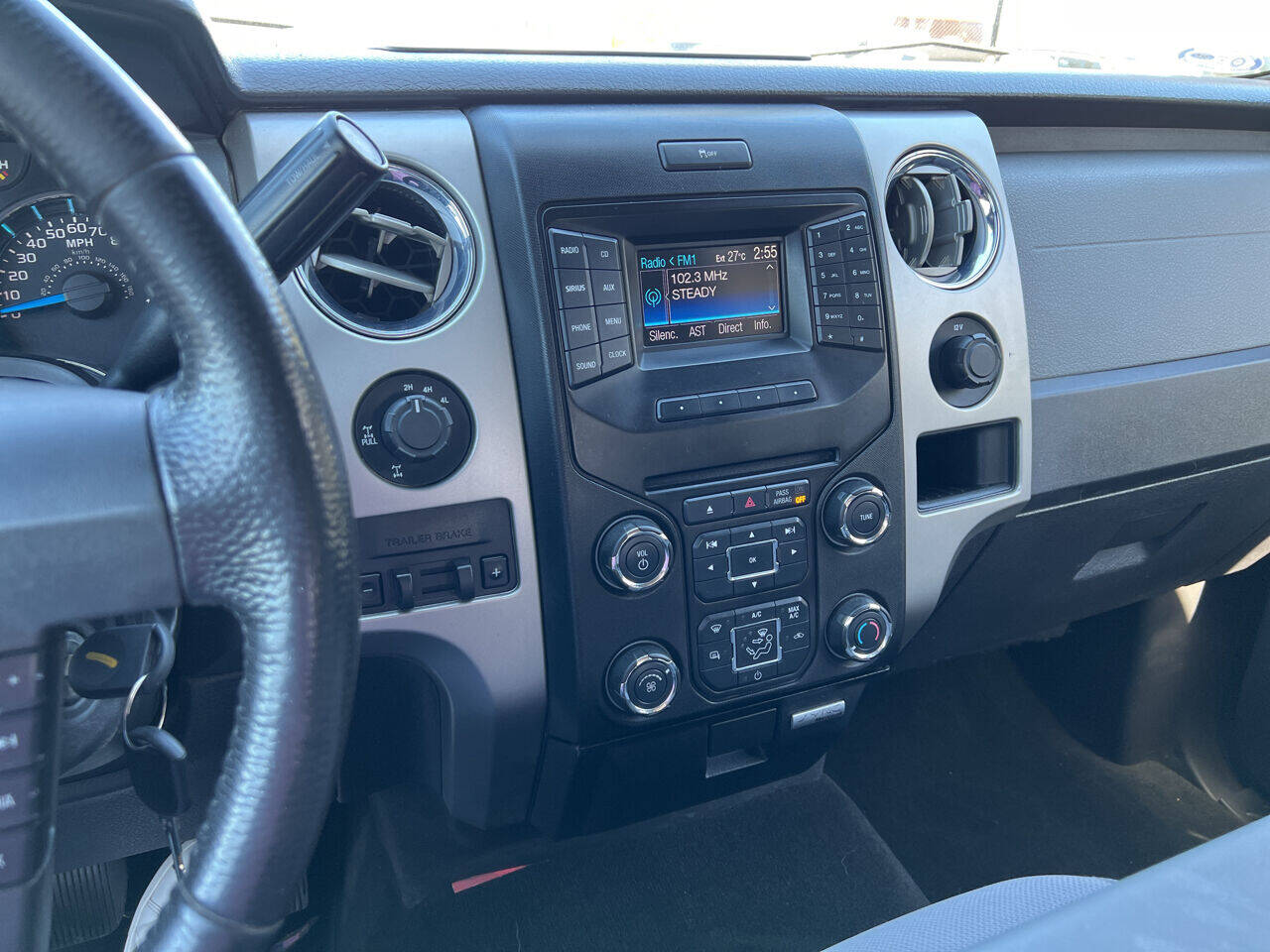 2013 FORD F-150 Pickup - $13,900