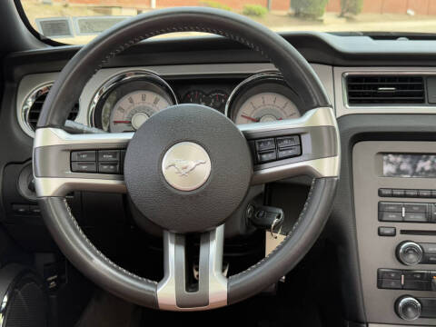 2010 Ford Mustang V6