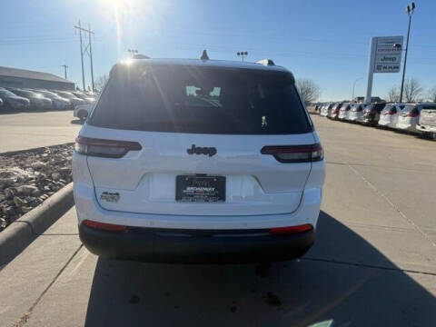 2024 Jeep Grand Cherokee L Altitude