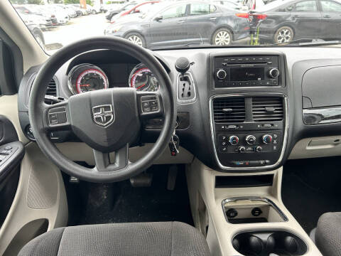 2013 Dodge Grand Caravan SXT