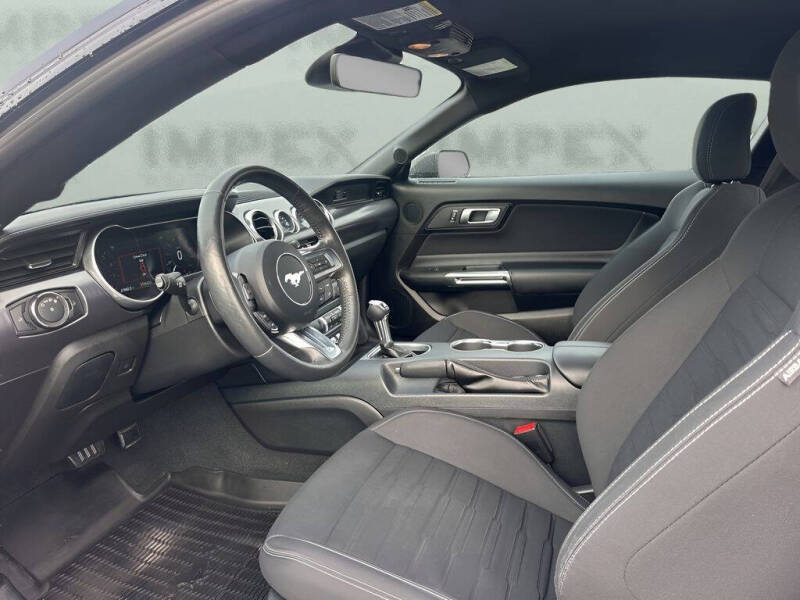 2022 Ford Mustang Mach 1