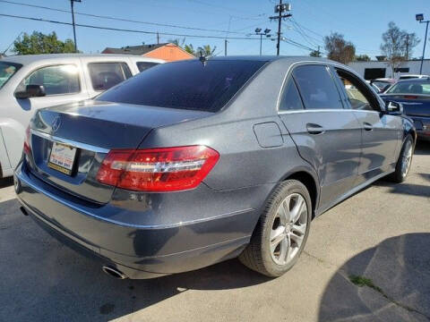 2011 Mercedes-Benz E-Class