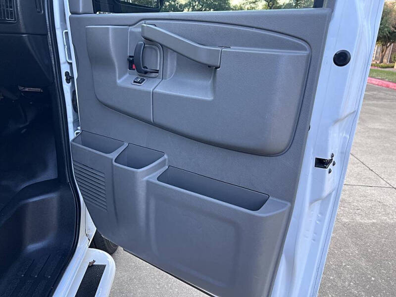 2019 GMC Savana 2500