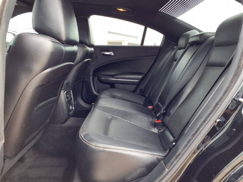 2014 Dodge Charger SXT