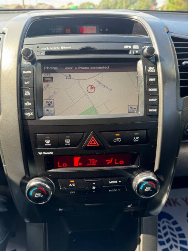 2012 Kia Sorento SX