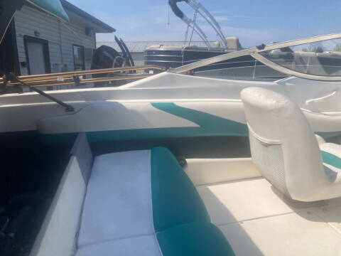 2000 Glastron Open Bow Runabout