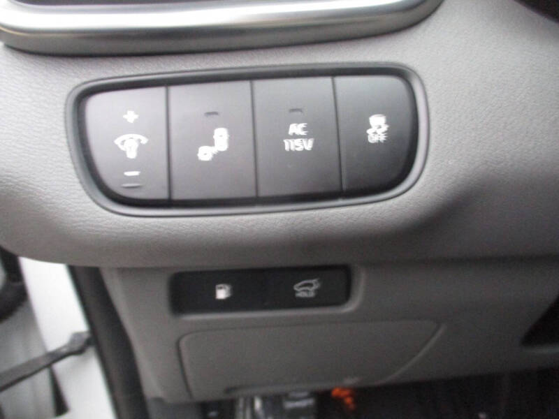 2017 Kia Sorento SX V6