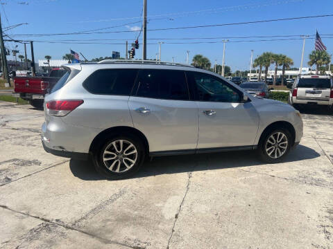 2014 Nissan Pathfinder S