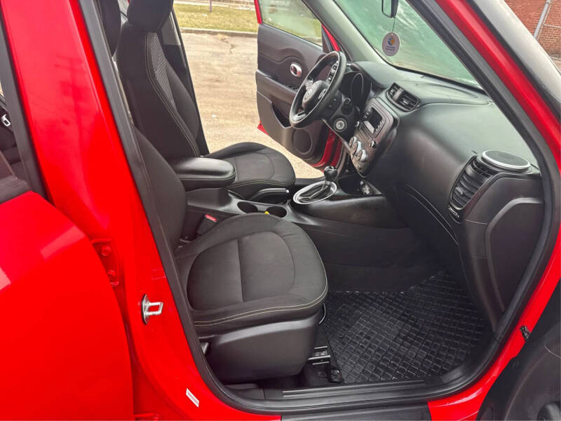 2015 Kia Soul +