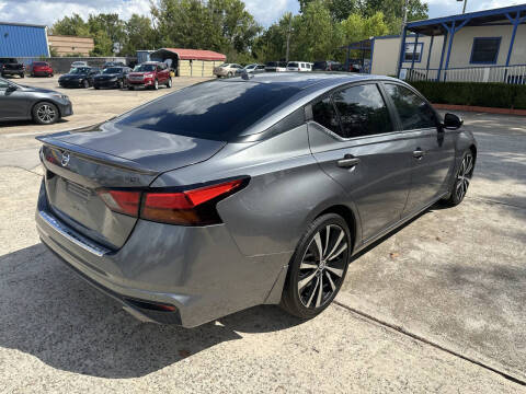 2021 Nissan Altima 2.5 SR