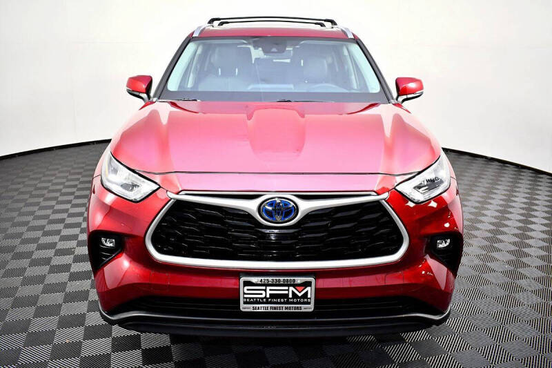 2020 Toyota Highlander Hybrid XLE