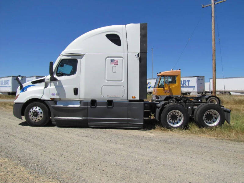 2021 Freightliner Cascadia