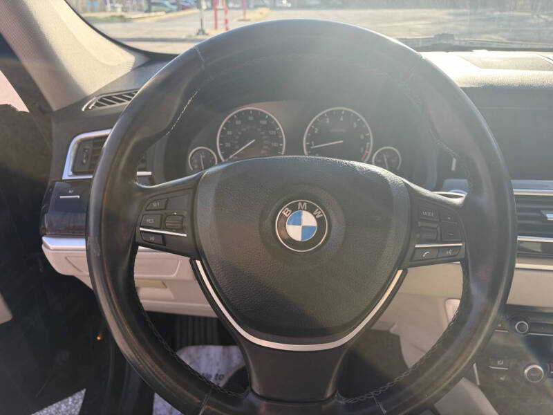 2010 BMW 5 Series 550i Gran Turismo