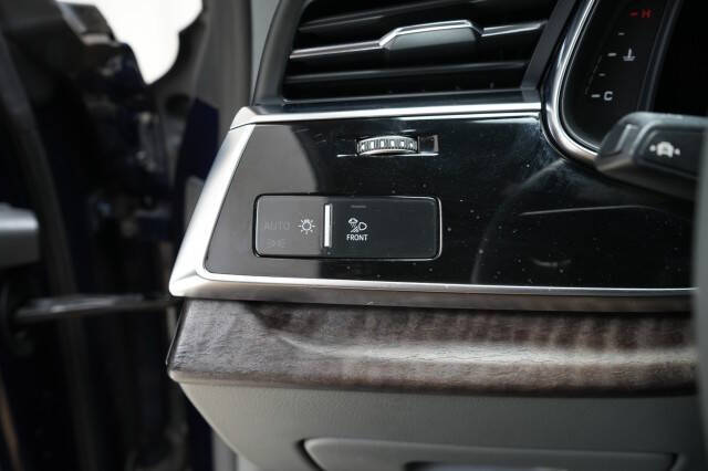 2019 Audi Q8 quattro Prestige 55 TFSI