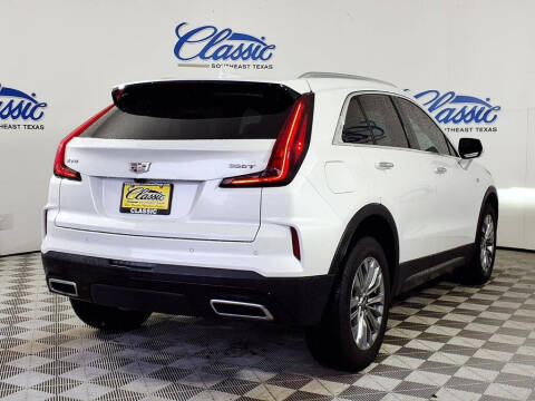 2024 Cadillac XT4 Premium Luxury