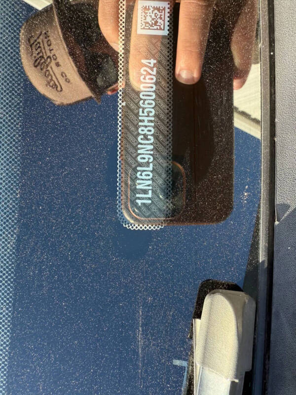 2017 Lincoln Continental Reserve