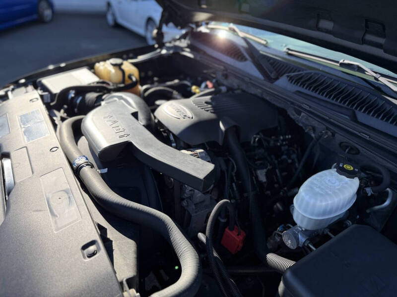 2004 GMC Yukon XL 1500 SLT